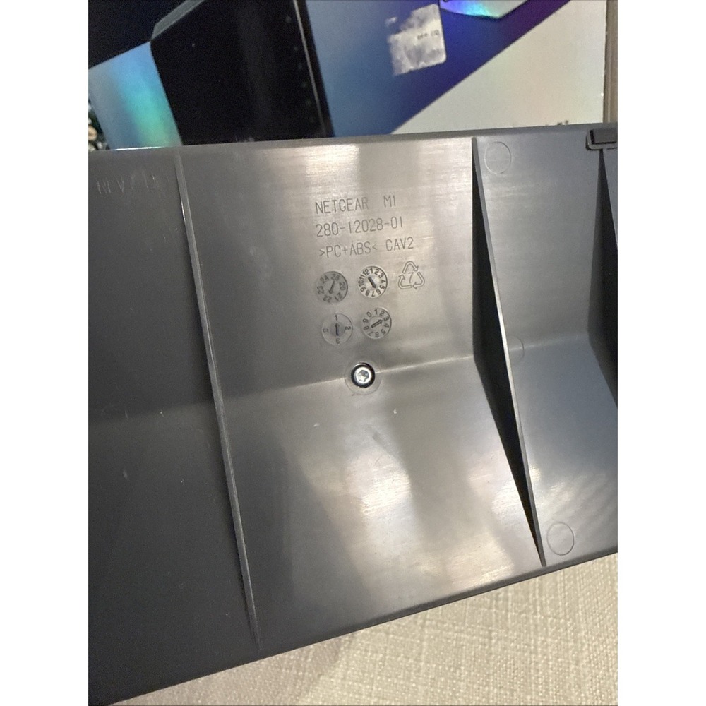 NETGEAR Nighthawk AC1900 4 Wireless WiFi 5 Router Modem C7000v2 - Picture 9 of 16